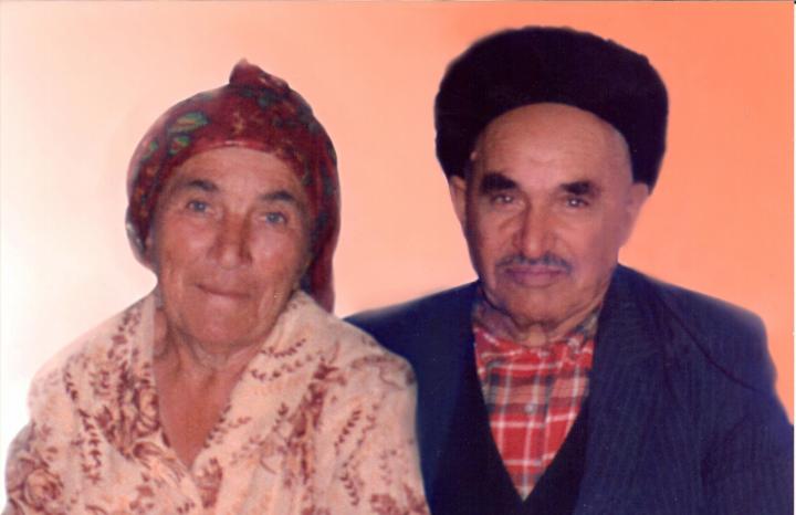 Hamza Gülalioğlu ve eşi Aziza Hanım.